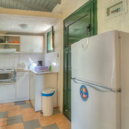 莱夫克斯公寓 *