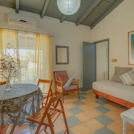 莱夫克斯公寓 公寓 阿查拉维