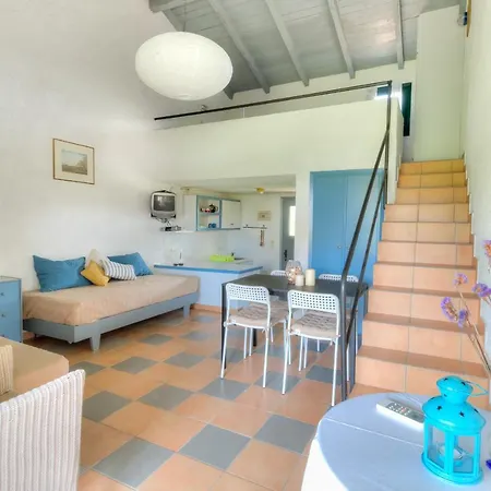 莱夫克斯公寓 *